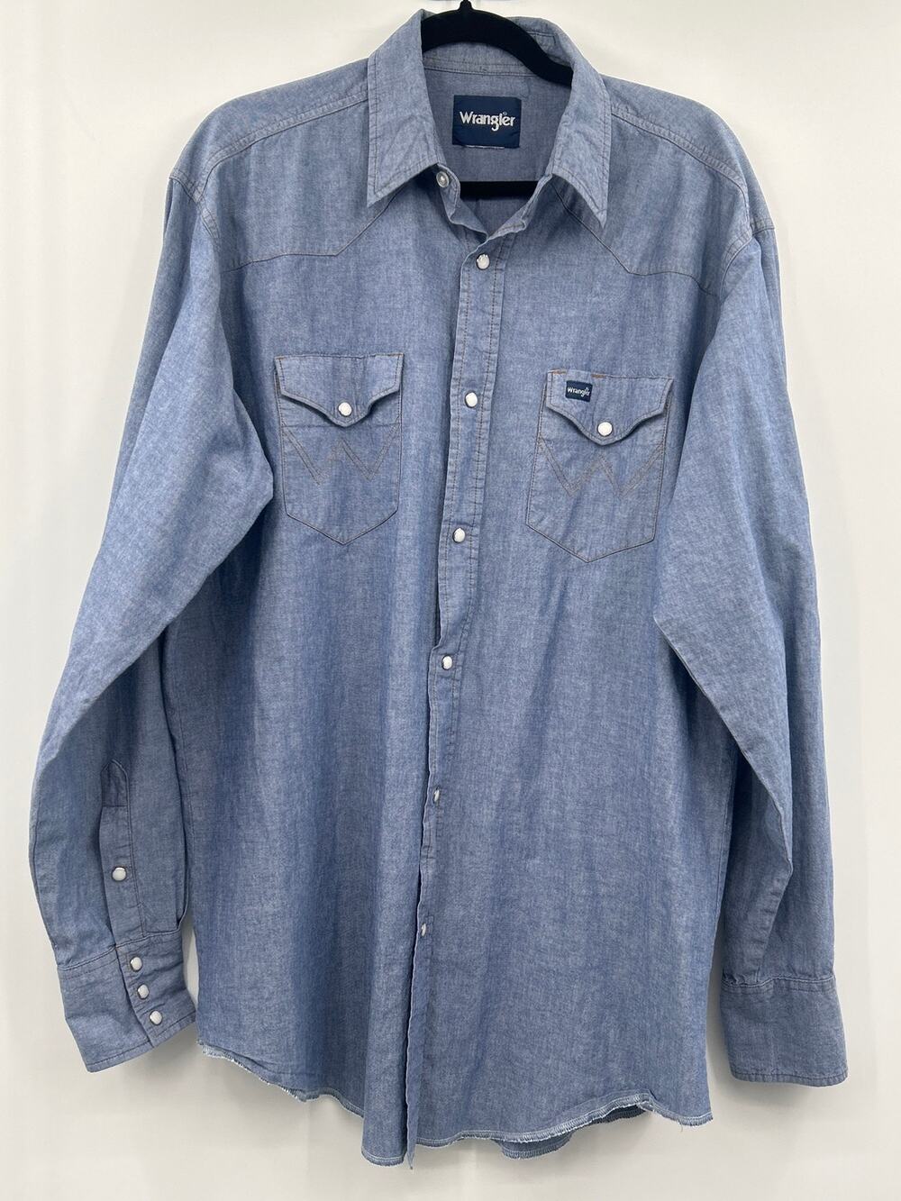 Wrangler Chambray Western Snap Button Shirt Men’s XL? Blue Long Sleeve Cowboy